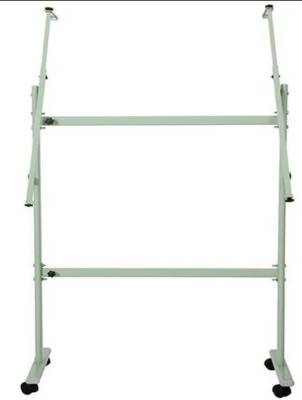 SOPORTE PARA PIZARRA CON RUEDA 